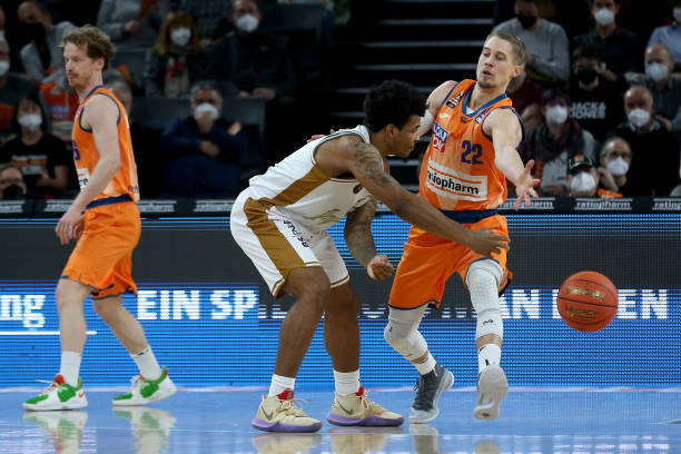 的世界中 的世界中