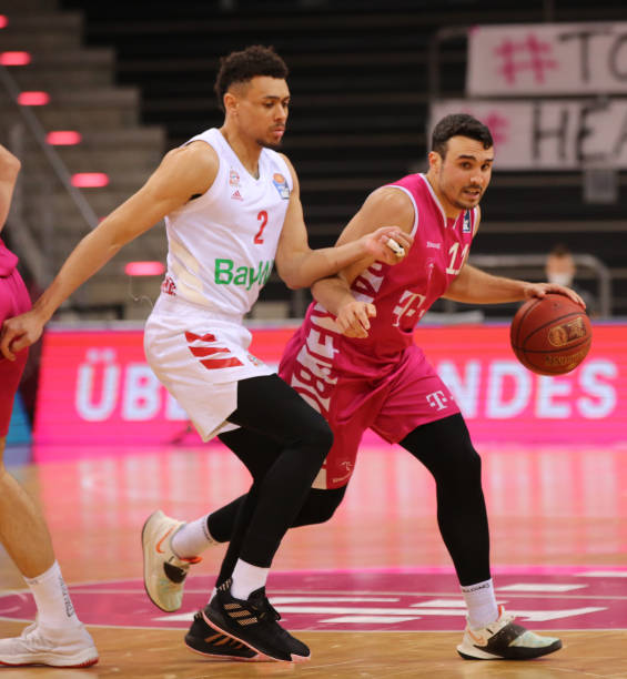 并刻进NB 并刻进NB