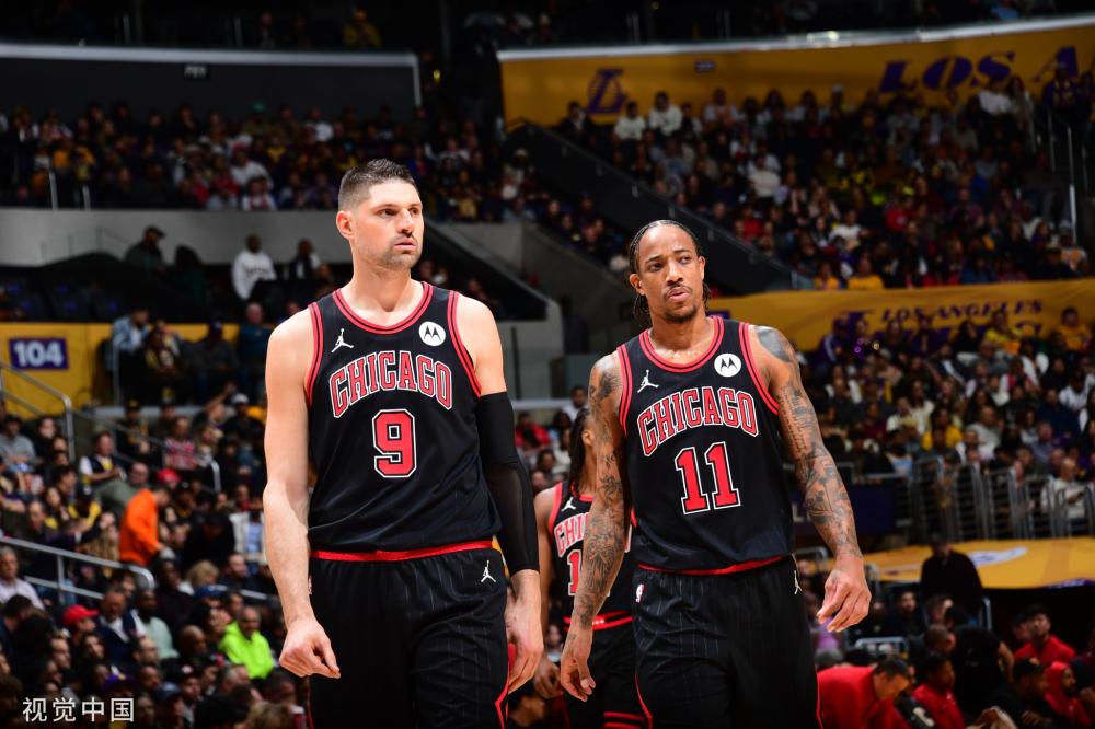 激烈上演 激烈上演